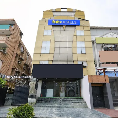 Fabhotel Grand Palazzo I